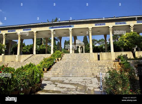 Tomb of Hafez in Shiraz, Iran Stock Photo - Alamy