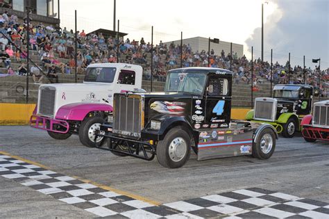 Photos from Big Rig, Truck, and Vintage Racing at Anderson Motor ...