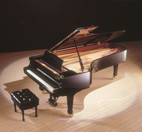 Piano On Stage | England Piano | England Piano