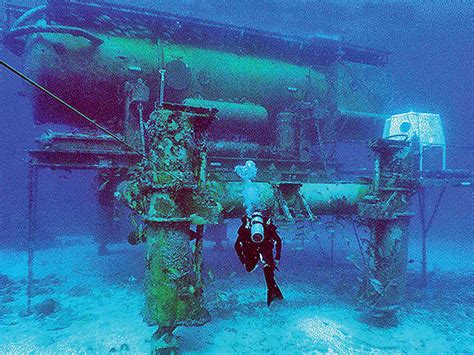 Deepest Underwater Lab - Check out some of the coolest labs from around ...