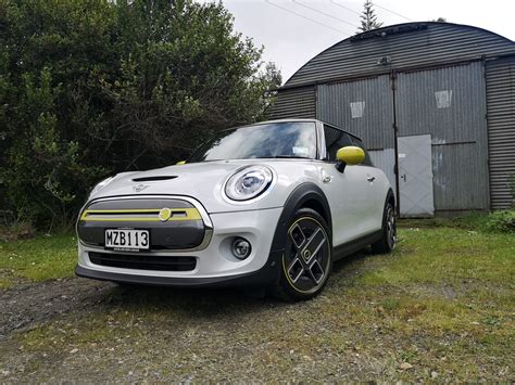 Mini EV-olution - 2020 Mini Cooper S EV review | Tarmac Life | Motoring ...