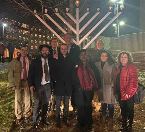 Menorah Lighting ceremony held to celebrate Hanukkah – Bronx Times