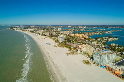 10 Best Beaches Near Ruskin FL (Manatee, Pinellas, Etc.) - Sunlight Living