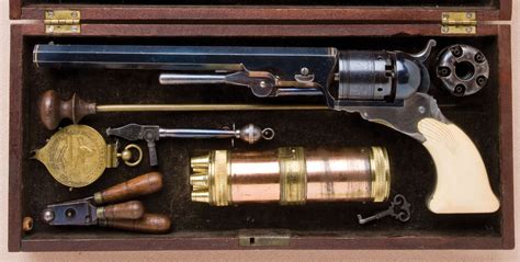 1836 Colt Revolver Fetches $977,500 at Heritage Auctions - eXtravaganzi