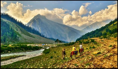 Pahalgam - Jammu and Kashmir - India | Travel life journeys