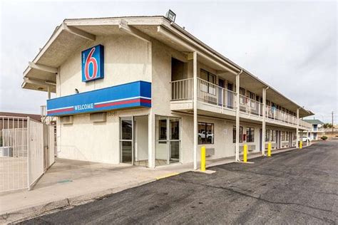 MOTEL 6 ALBUQUERQUE NORTHEAST - Motel Reviews, Photos, Rate Comparison ...