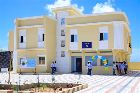 Arlaadi Media Network on Twitter: "Mogadishu university launches new ...