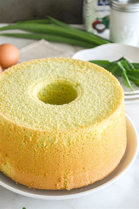 No-Fail Pandan Chiffon Cake, Easy Step-by-Step Recipe | Foodelicacy