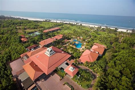 Caravela Beach Resort, Goa. Use Coupon Code >> BESTBUY