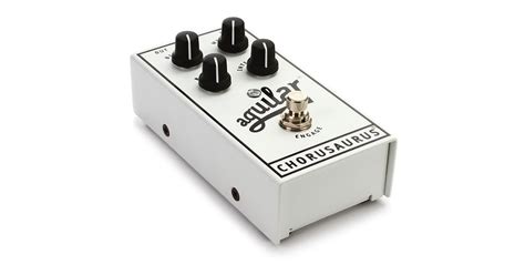 13 Best Effects Pedals for Bass Guitar