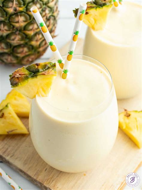 Pineapple Smoothie Recipe - Belly Full