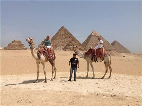 Cairo Stopover Tour Visit Giza Pyramids Egyptian Museum Old Cairo ...