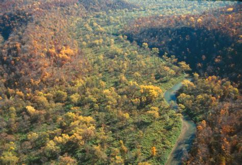 Explore Iowa: Effigy Mounds National Monument - Iowa Natural Heritage ...