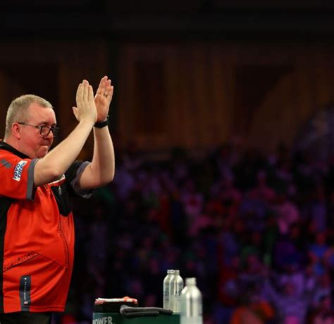 World darts results: Stephen Bunting stars as Josh Rock suffers ...