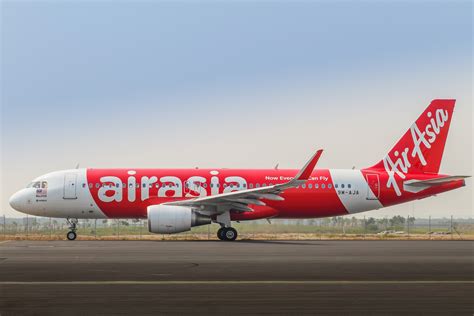 แอร์เอเชียลงนามสั่งซื้อเครื่องบินแบบแอร์บัส เอ320 เพิ่ม 14 ลำ — AirAsia ...