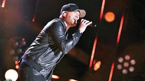 Country music star Cole Swindell bringing tour to Salem Civic Center