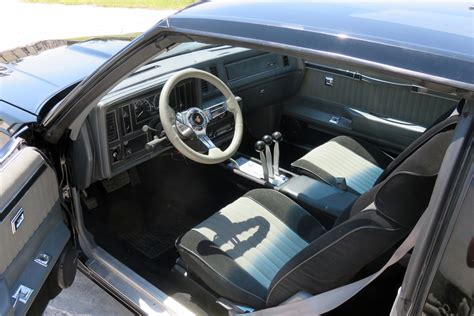 Buick Grand National 1987 Interior