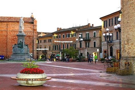 Cosa visitare nei dintorni di Recanati: guida ai luoghi più belli ...