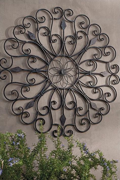 outdoor wall decorations - DecoRecent | Outdoor metal wall art, Iron ...