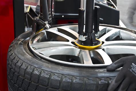 #1 Expert Tire Repair and Replacement Service | Phoenix AZ