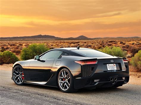 Lexus LFA (Лексус LFA) 2024 - обзор модели c фото и видео