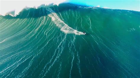 Giant waves: is there anyone who managed to surf them