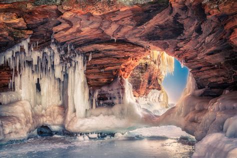 Everything You Need to Know About the Apostle Islands Ice Caves ...