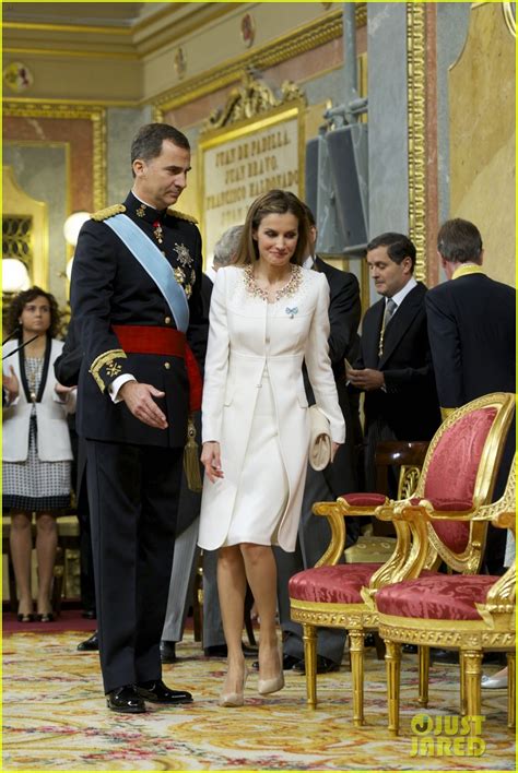 King Felipe VI & Queen Letizia of Spain's Coronation Photos!: Photo ...