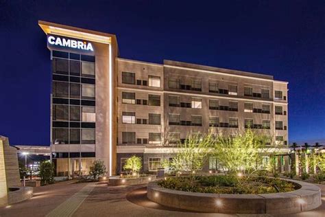 Cambria Hotel Phoenix Chandler - Fashion Center - UPDATED 2024 Prices ...