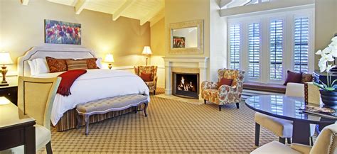 Carriage House Inn | Luxury Accommodations | Carmel-By-The-Sea Hotel