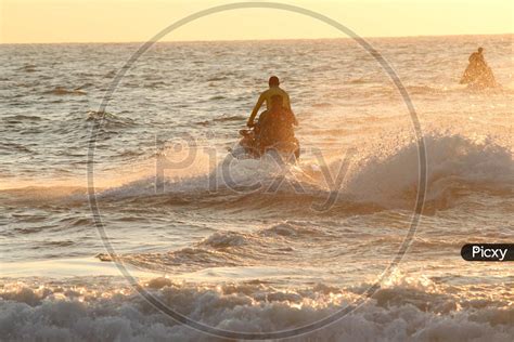 Image of sunset and water sports at malpe beach udupi karnataka ...