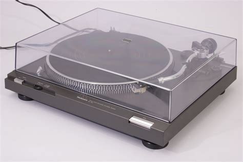 Technics SL-D2 2-Speed Semi-Automatic Turntable – Massi