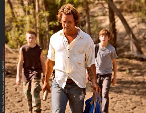 Matthew McConaughey plays his best role yet in Mud | filmOA magazine ...