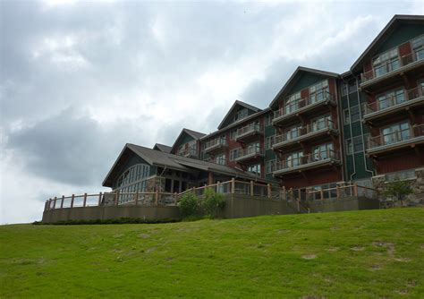 Skycrest Restaurant Exterior, Mount Magazine Lodge | Flickr