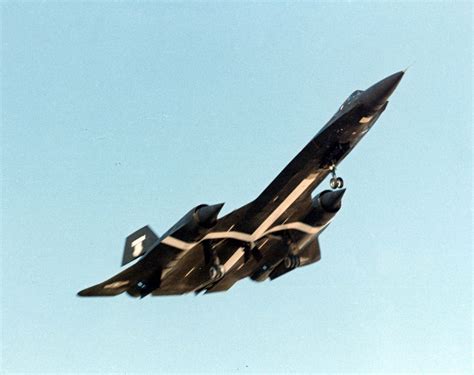 YF-12: The SR-71’s Missile-Packing Sibling | RealClearDefense