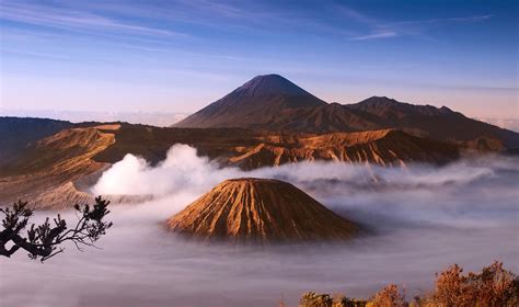 The most famous Volcanoes around the World - Volcano names | Rough Guides