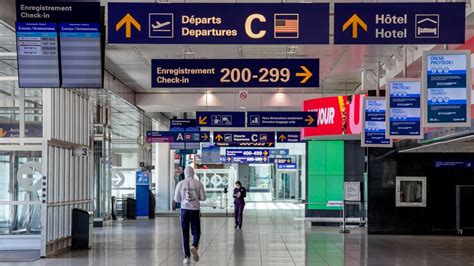 May 2020: Travelling through Montreal's Trudeau Airport during the ...