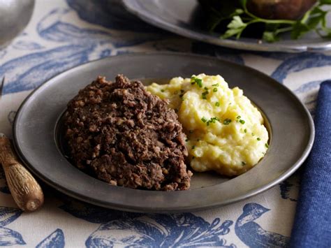 Haggis Recipe | Alton Brown | Food Network