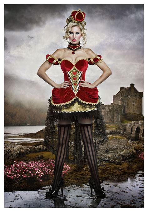 Deluxe Queen of Hearts Costume