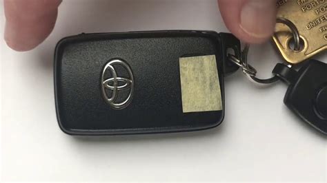 How To Replace A Battery In A Toyota Key Fob Change Battery