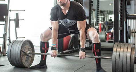 5 Tips To Master The Sumo Deadlift - Generation Iron