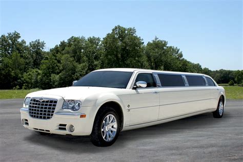 7 Of the Country’s Top Limo Makes