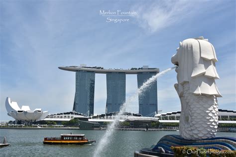 Merlion Fountain, Singapore