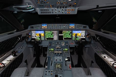 2-G650-SN-6336-Cockpit - Mesinger Jet Sales