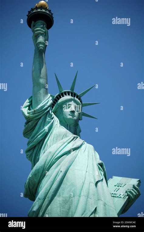 Close Up Picture Of The Statue Of Liberty Stock Photo - Alamy