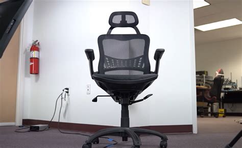 What Gaming Chair Does PewDiePie Use? - GamingProfy