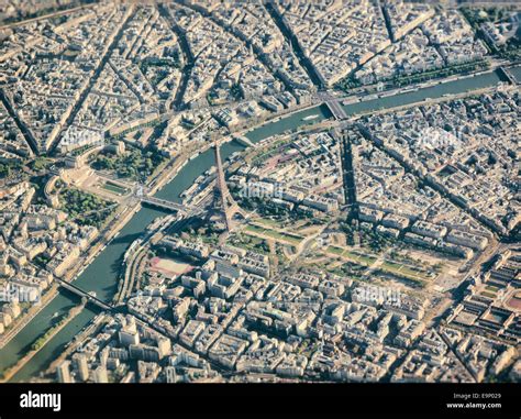 Aerial view from airplane of Paris with Eiffel Tower Stock Photo - Alamy