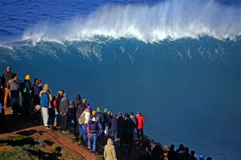 Entenda por que Nazaré é a maior onda do mundo