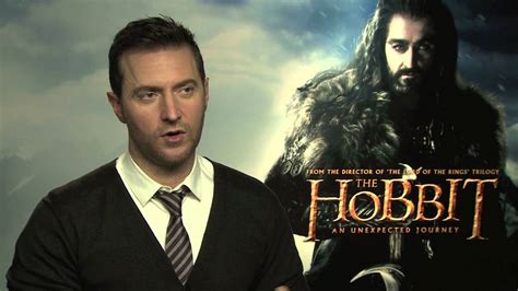 The Hobbit -- Thorin Oakenshield Actor Richard Armitage Interview - YouTube