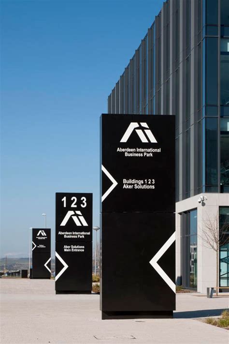 30 Creative Signage Board Design